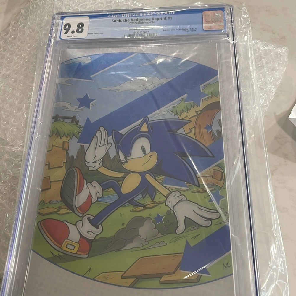IDW Sonic The Hedgehog Issue #1 C2E2 Exclusive Comic Gates VIRGIN FOIL RE 9.8